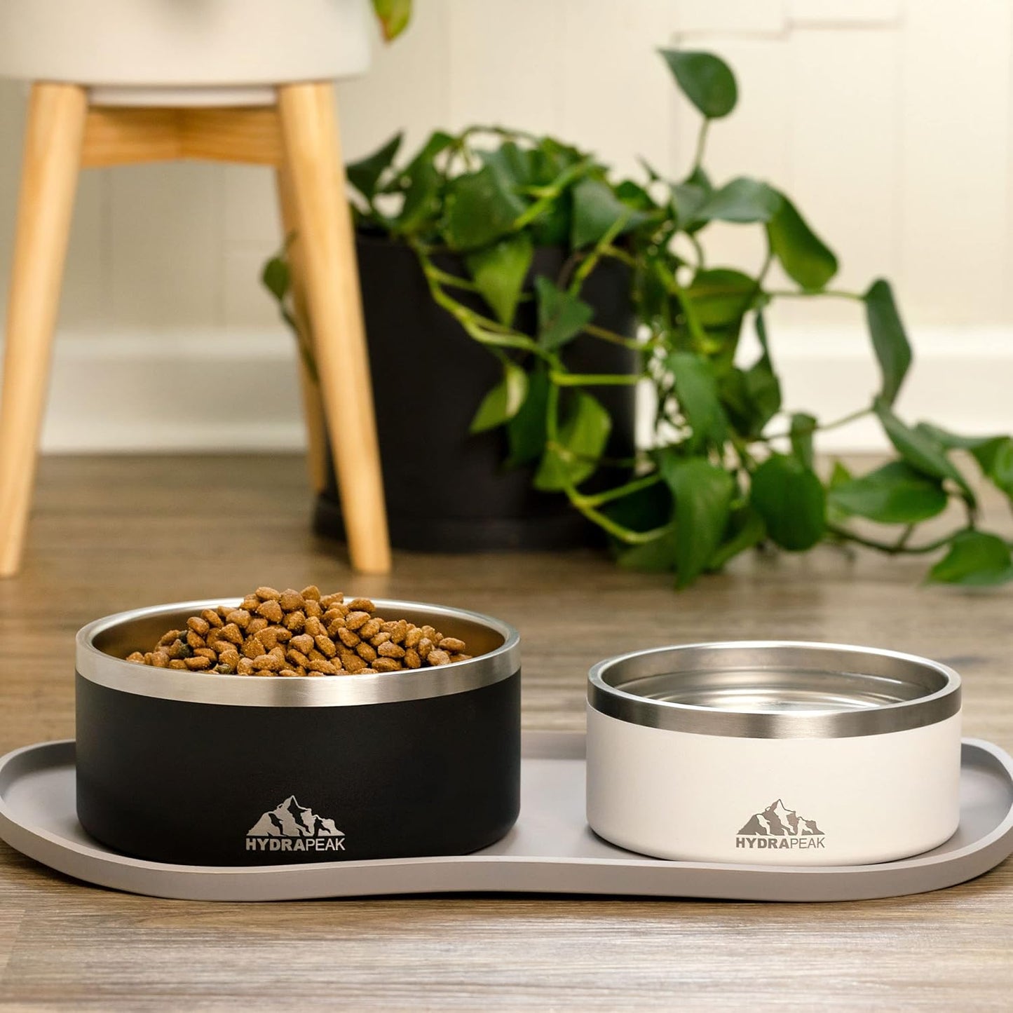 Non-Slip Stainless Steel Dog Bowl - Water and Food Dish for Small and Large Dogs, Available in 32oz and 64oz Sizes, White